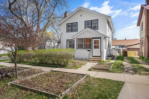 29 N 5th St, Madison, WI 53704