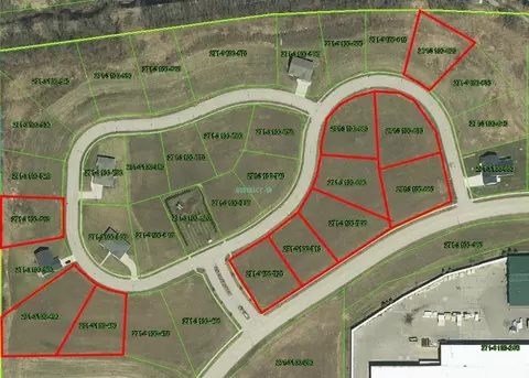 L17 Cornerstone Circle, Platteville, WI 53818