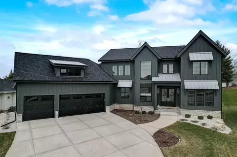 2418 Kilarney Way, Waunakee, WI 53597