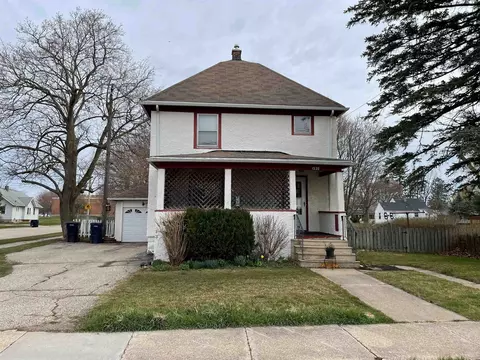 1530 Highland Ave, Janesville, WI 53548