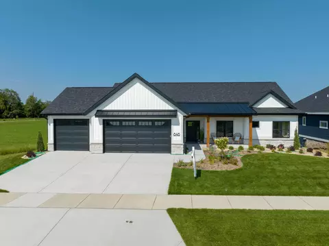 846 Capitol Dr, Dane, WI 53529
