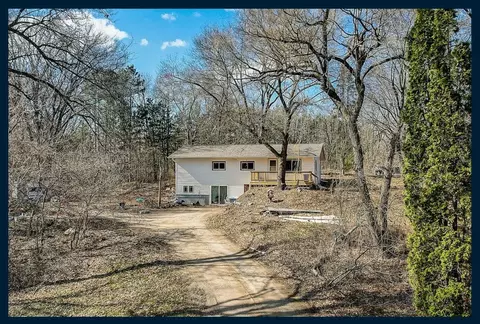 e11874 Trap Shoot Road, Baraboo, WI 53913