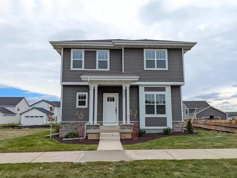 4825 Suelo Rd, Fitchburg, WI 53711