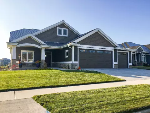 2586 Kildare Dr, Waunakee, WI 53597