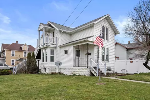 703 E Centerway, Janesville, WI 53545