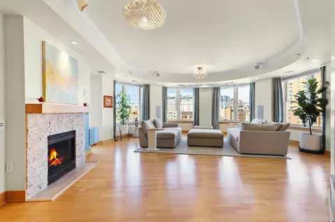 333 W Mifflin St #7020, Madison, WI 53703