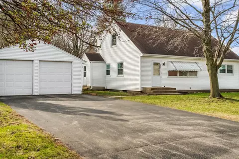 2022 Shopiere Rd, Beloit, WI 53511