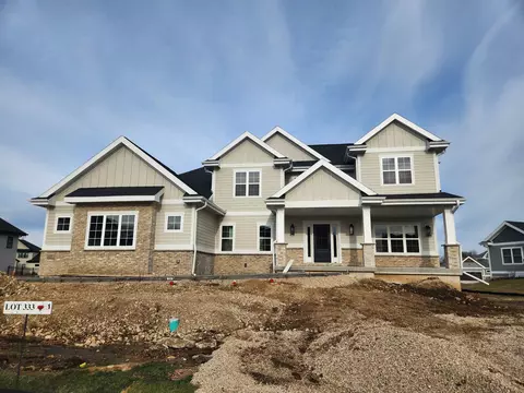 607 Cypress Way, Oregon, WI 53575