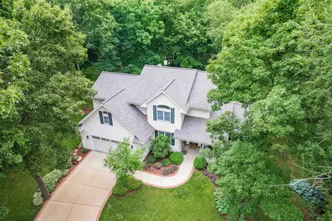 1988 Timber Lake Rd, Fitchburg, WI 53575