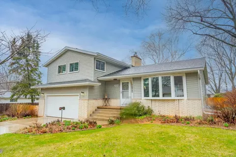 4906 Ralph Cir, Madison, WI 53714