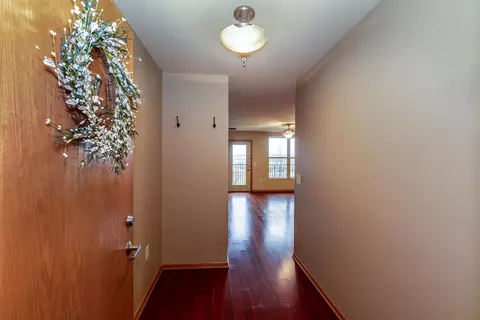8201 Mayo Dr #307, Madison, WI 53719