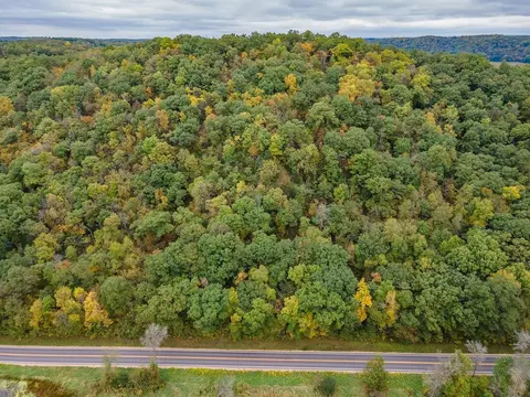 3 1 Ac Highway 60, Sauk City, WI 53583