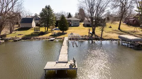 315 Mill St, Fox Lake, WI 53933