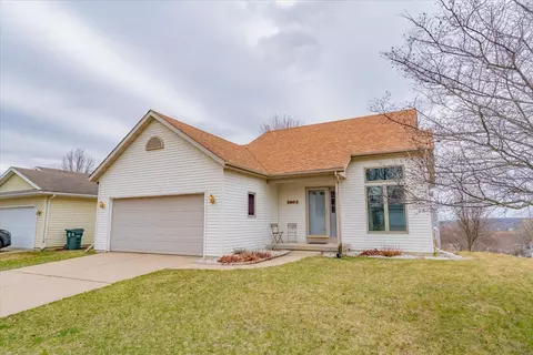 3802 Cosgrove Dr, Madison, WI 53719