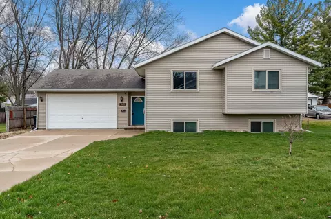 1605 Garfield Ave, Beloit, WI 53511