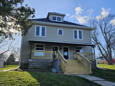 302 Galena St, Argyle, WI 53504