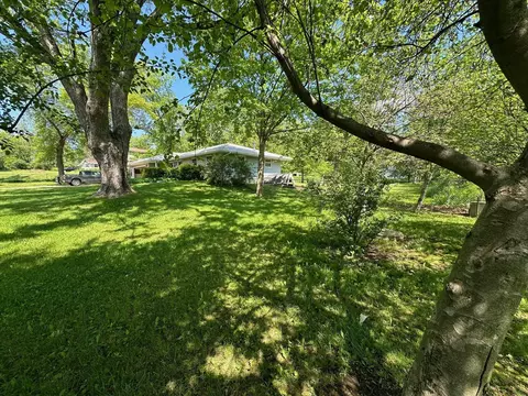 6106 Whalen Rd, Fitchburg, WI 53593