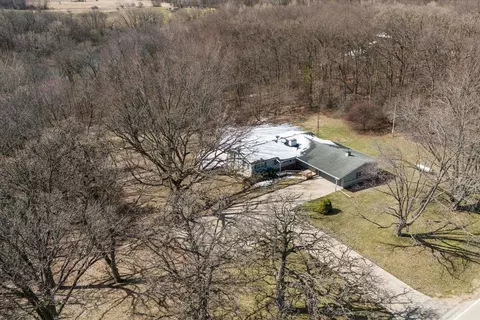 741 Cty Hwy A, Edgerton, WI 53534