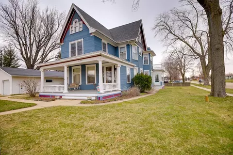 115 S Stevenson St, Deforest, WI 53532