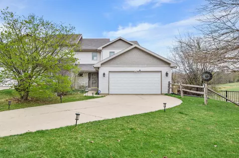 11 Falmouth Ct, Madison, WI 53719