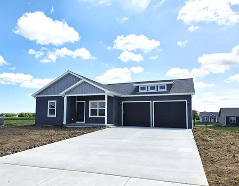 945 Partridge Ln, Lomira, WI 53048