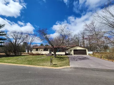 206 Roberts St, Friendship, WI 53934