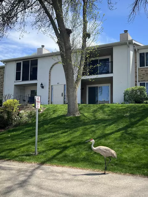 65 Golf Course Roa #D, Madison, WI 53704