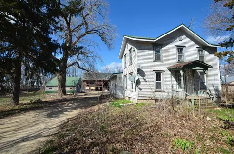 4232 W Hanover Rd, Janesville, WI 53548