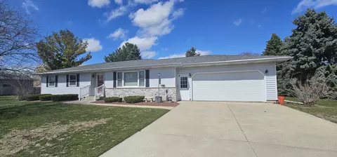 604 Hazel St, Waupun, WI 53963