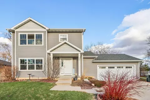 133 Clement Ave, Sun Prairie, WI 53590