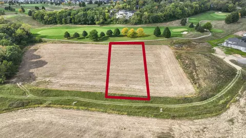 4903 Home Stretch Dr, Waunakee, WI 53597