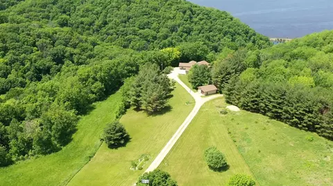 24777 Sunset Ridge Ln, Eastman, WI 54626
