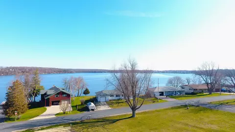 w2194 Melmar Drive, Markesan, WI 53946