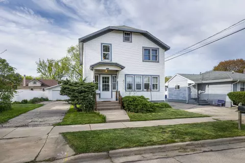 1714 Mineral Point Ave, Janesville, WI 53548