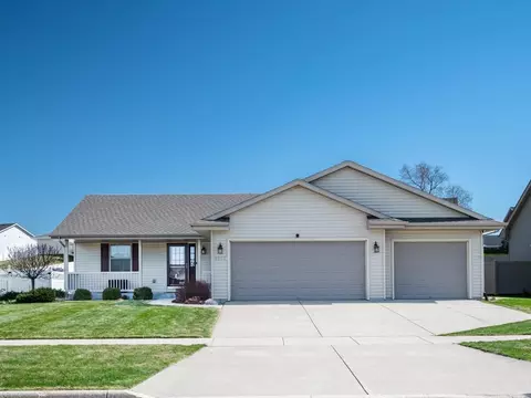 4350 Sandstone Dr, Janesville, WI 53546