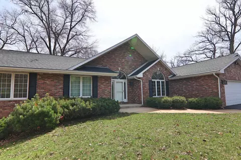 4826 N Timber Trl, Janesville, WI 53548