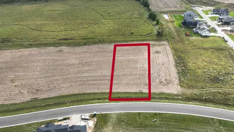 5955 Burning Prairie Dr, Waunakee, WI 53597