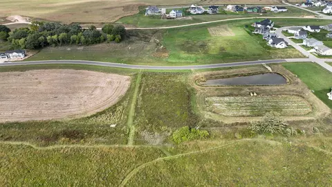 5872 Burning Prairie Dr, Waunakee, WI 53597