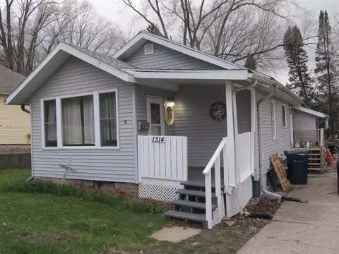 1314 Beloit Ave, Janesville, WI 53546