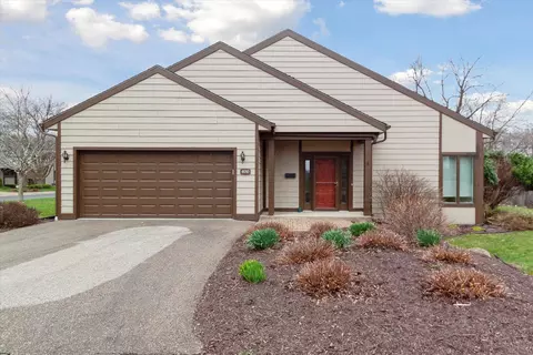 400 Clearview Ct, Janesville, WI 53548