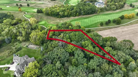 Home Stretch Drive, Waunakee, WI 53597