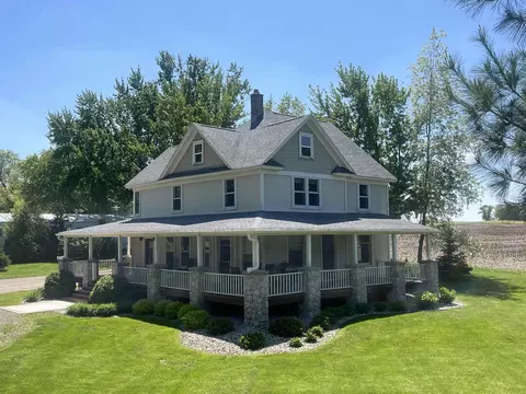 w11519 Wisconsin 60 Trunk, Lodi, WI 53555