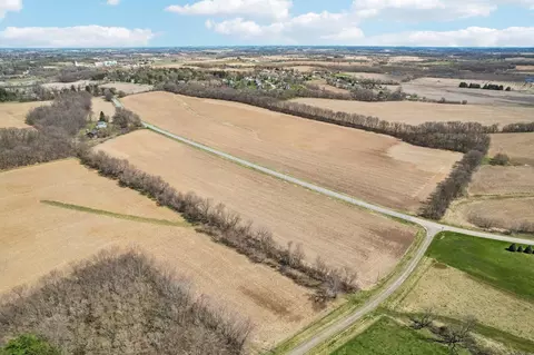 3647 Vilas Rd, Cottage Grove, WI 53527