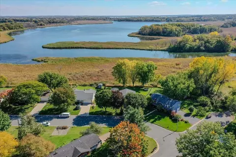 6601 Lani Ln, Mcfarland, WI 53558