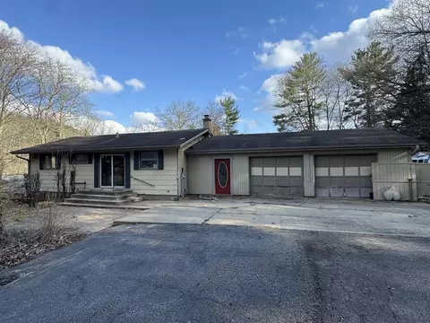 w9781 Wisconsin 33, Wonewoc, WI 53968