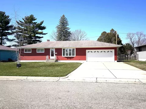 718 Habhegger Ave, Sparta, WI 54656