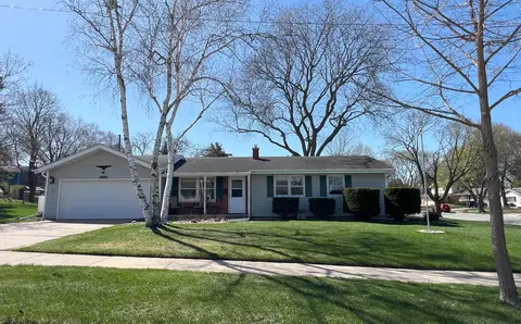 4901 Beehner Cir, Madison, WI 53714
