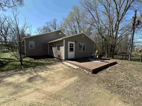 505 Catherine St, Muscoda, WI 53573