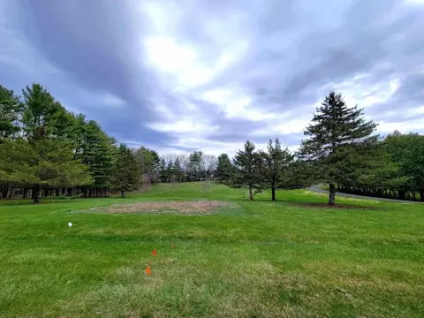 1525 N Elm St, Platteville, WI 53818