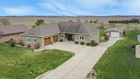2315 Manley Dr, Sun Prairie, WI 53590